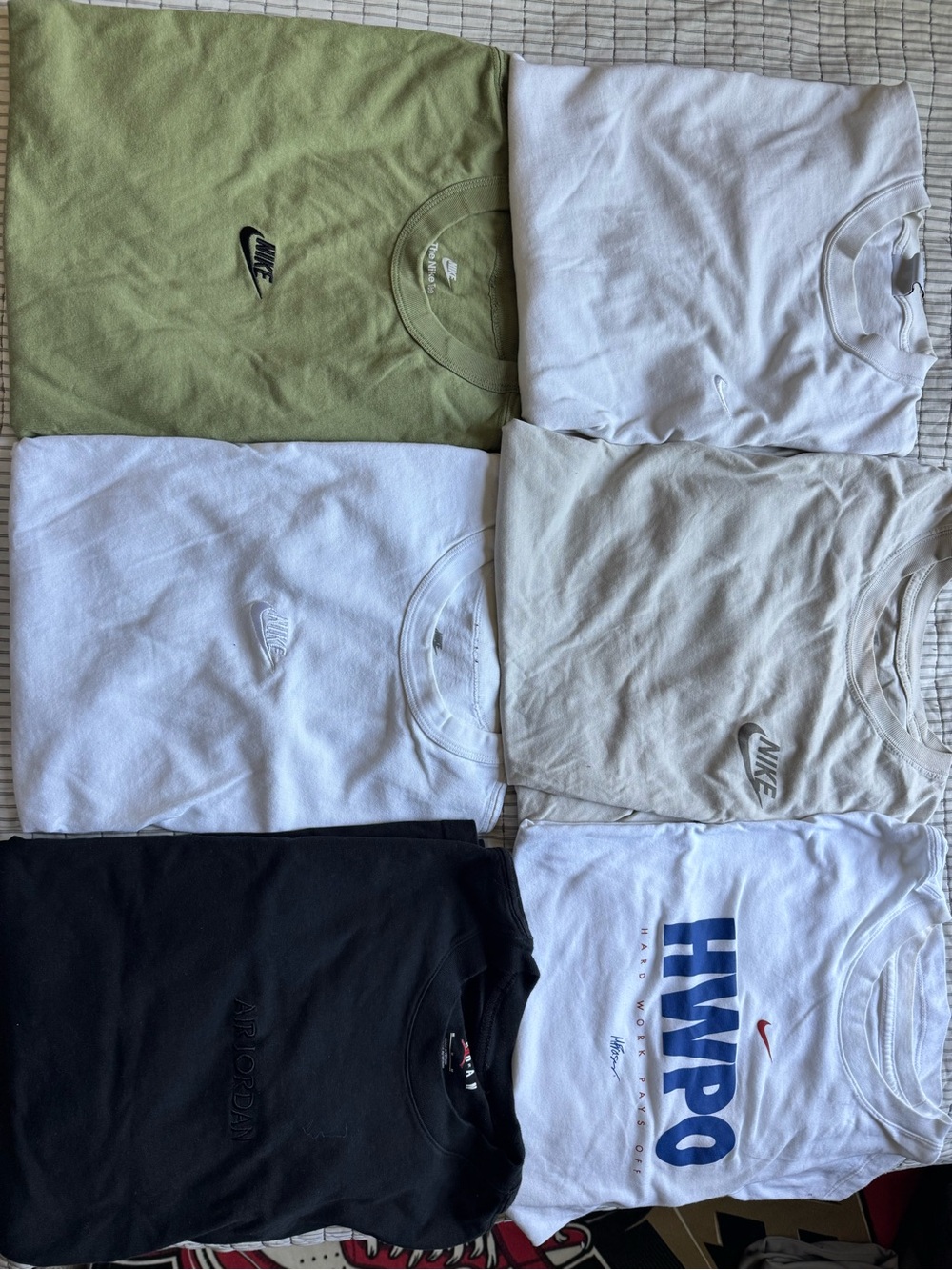 Nike Men's Short Sleeve Tees Size Medium